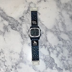 Freestyle shark watch